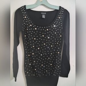 Venus black top. Size medium.
